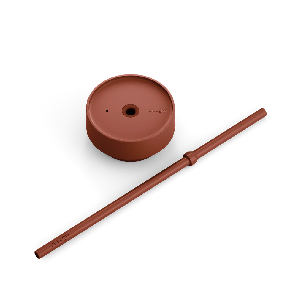 Red carter mug lid with straw