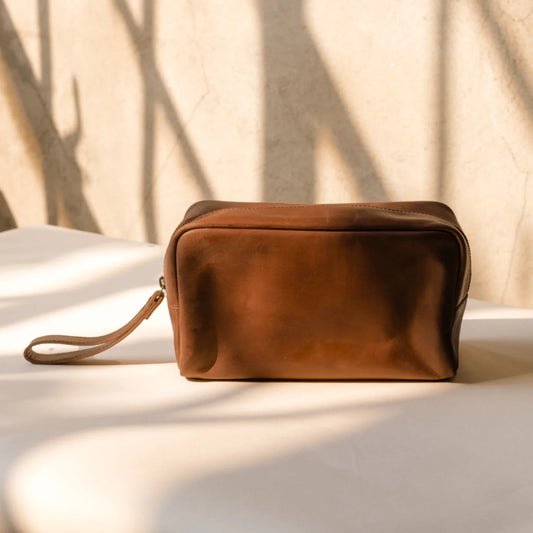 Avery Leather Dopp Kit