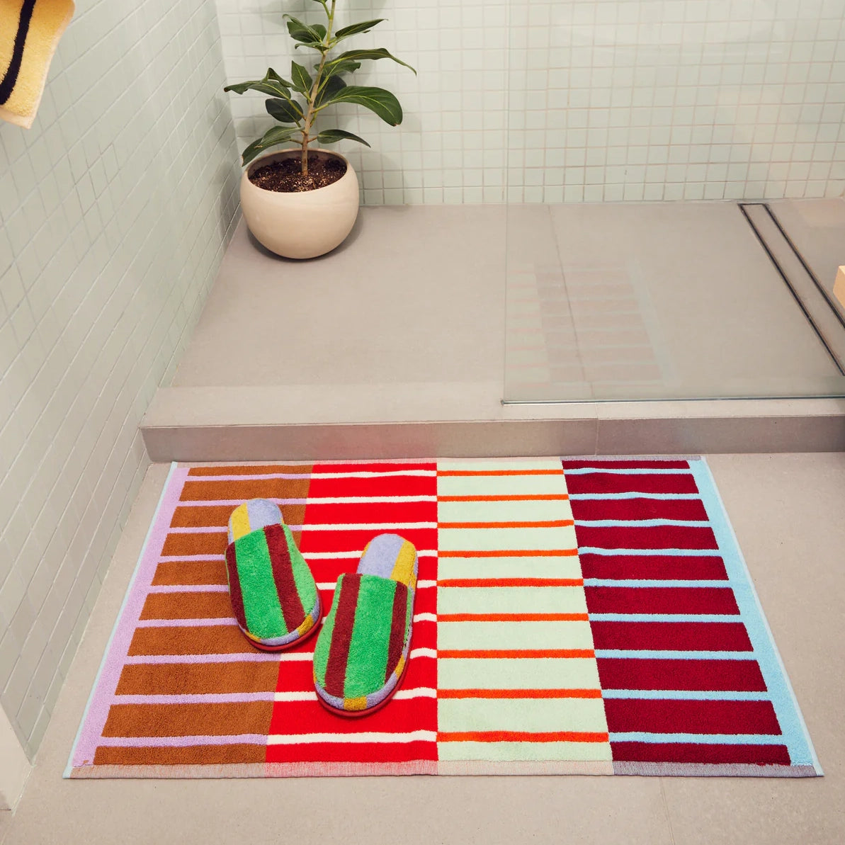 Terrycloth House Stripe Reversible Bath Mat