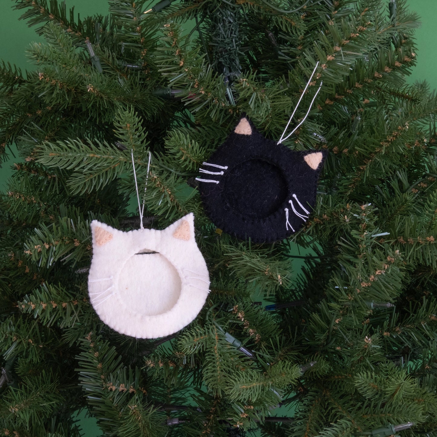 Pet Paw Picture Frame Felt Ornament