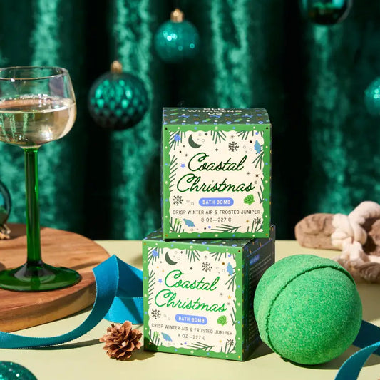 Holiday Themed Moisturizing Bath Bomb