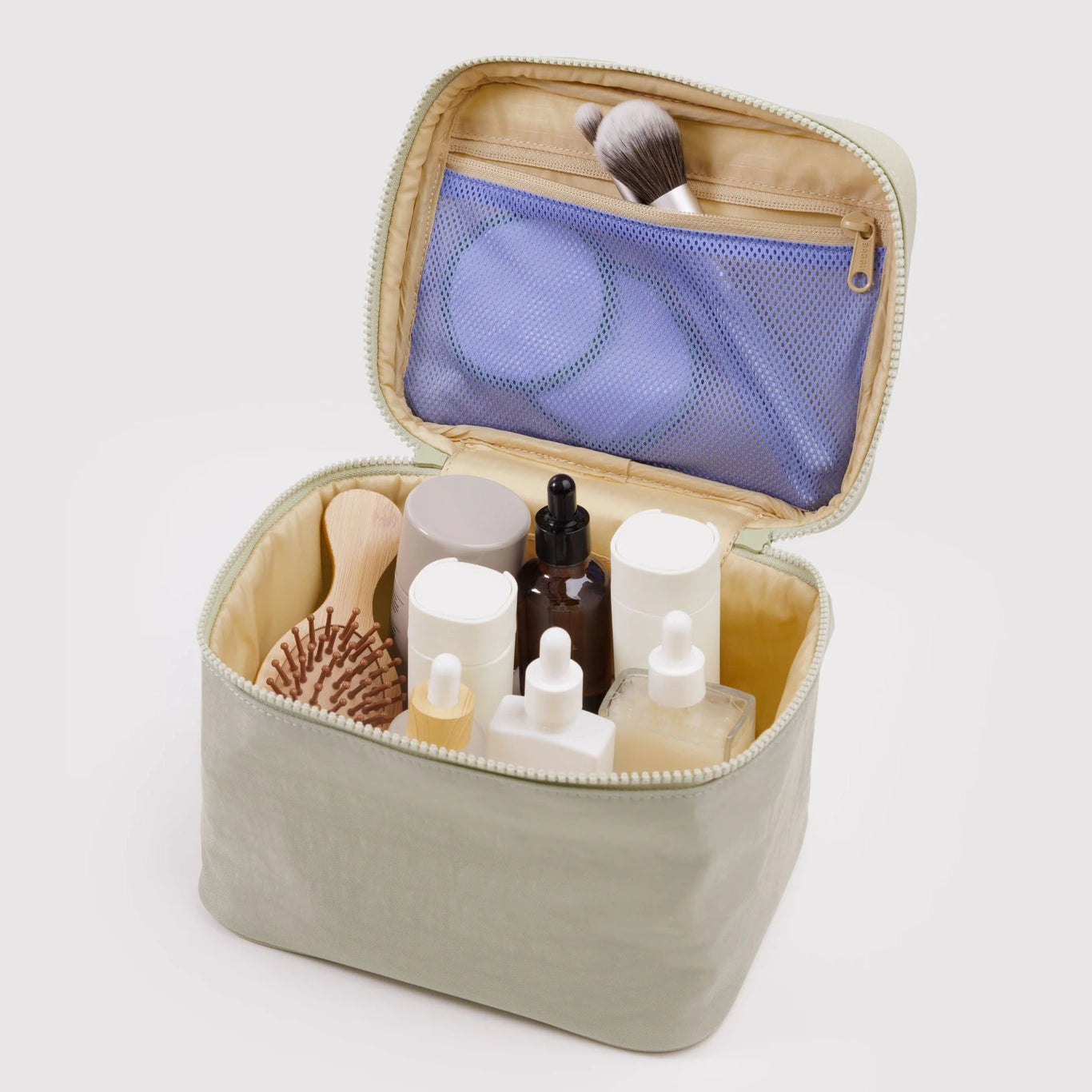 Large Cosmetic Heavyweight Nylon Case