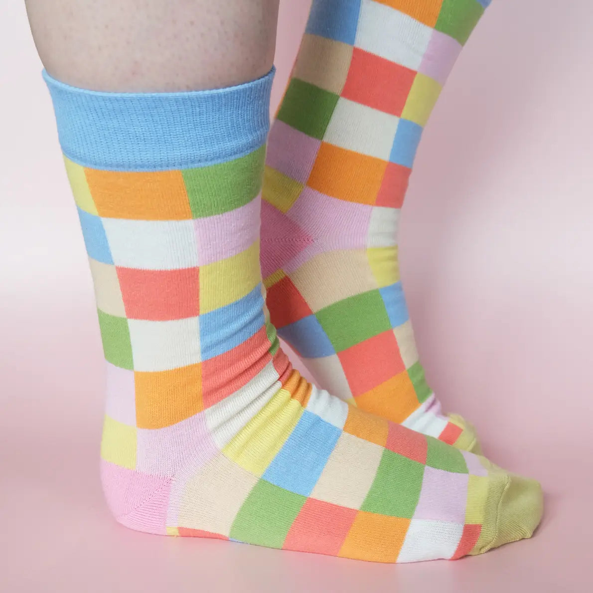 Rainbow Check Women's Crew Socks