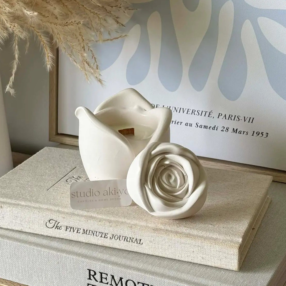 Rosebud Shaped Ylang Ylang Currant Scented Candle