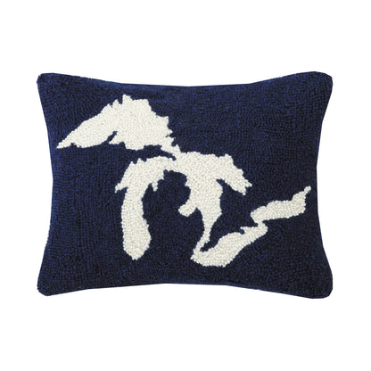 Great Lakes Hooked Wool 16" x 12" Lumbar Pillow